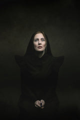 A girl from the church Poster och Canvastavla