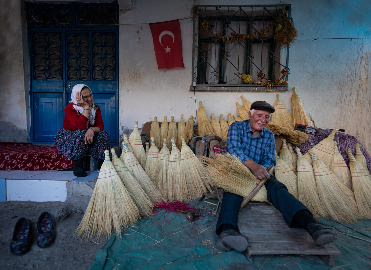 Broom Master Poster och Canvastavla