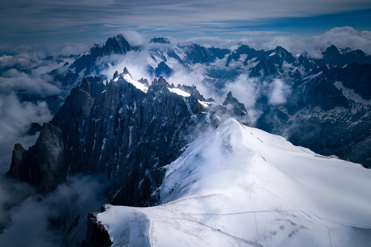 Peaks Up High Poster och Canvastavla