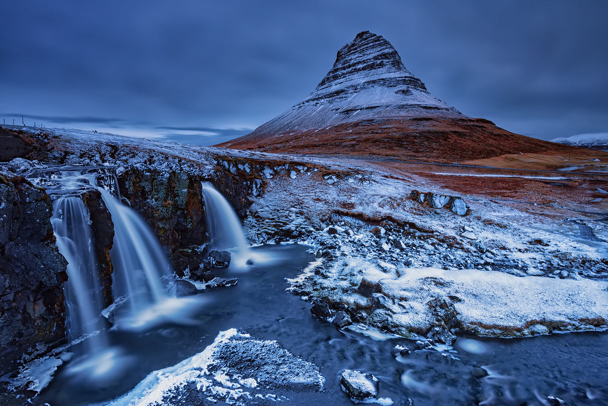 Kirkjufell in white Poster och Canvastavla