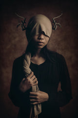 blind girl and the wooden horn Poster och Canvastavla