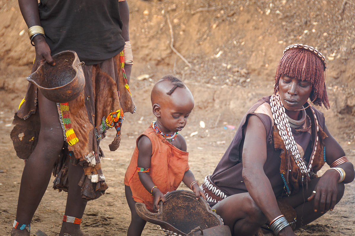 Daily life in the tribe Poster och Canvastavla
