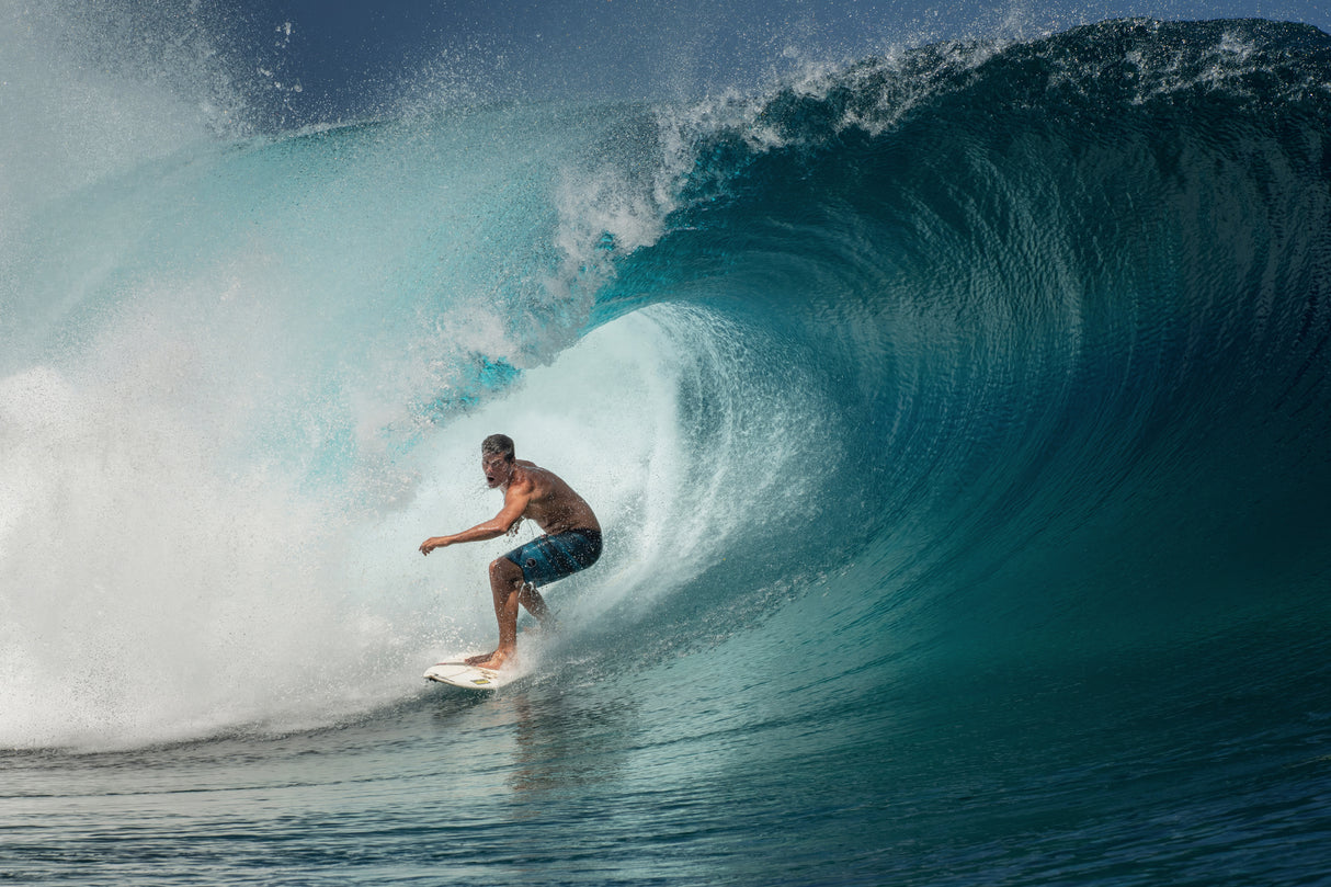 Tereva inside the Big Wave Poster och Canvastavla