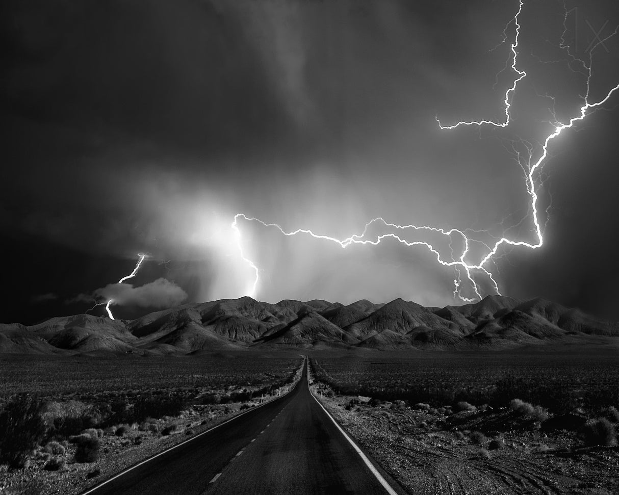 On the Road with the Thunder Gods Poster och Canvastavla