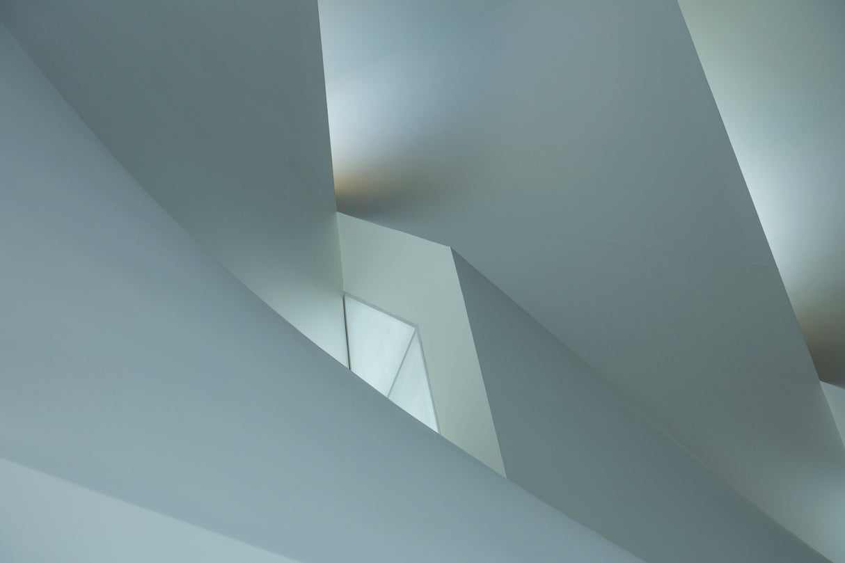 Minimalistic play of lines and light Poster och Canvastavla