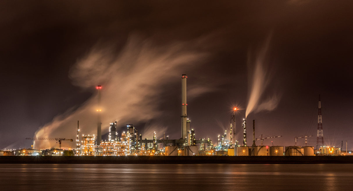 Smokey Industry Poster och Canvastavla