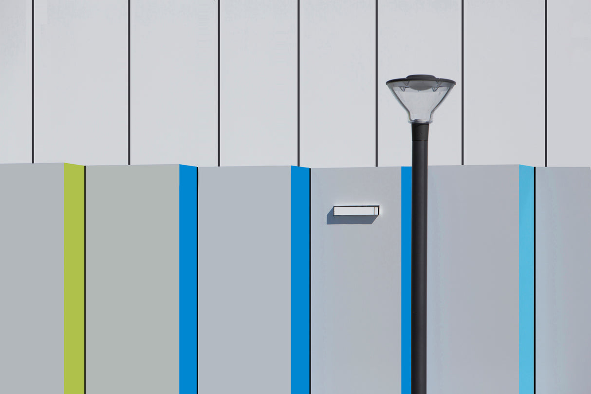Lamp &amp;Lines Poster och Canvastavla