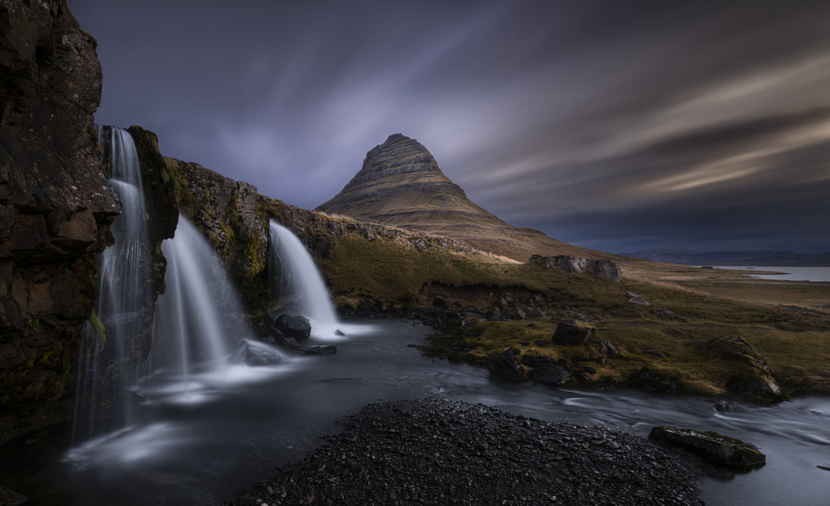 Kirkjufellsfoss falls Poster och Canvastavla