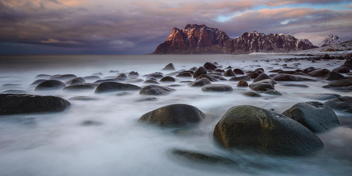 Last Light, Skagsanden Beach, Flakstadøya, Norway Poster och Canvastavla