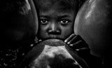 Surma tribe child playing with balloons - Ethiopia Poster och Canvastavla