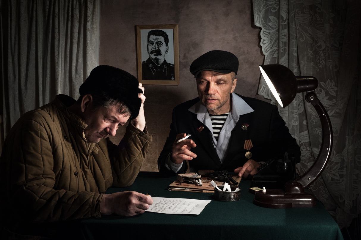 Interrogation Poster och Canvastavla