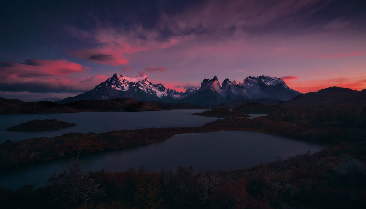 Sunrising Torres del Paine Poster och Canvastavla