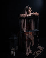 A girl in dark Poster och Canvastavla