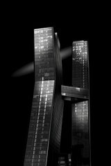 The H Building Poster och Canvastavla