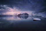 Quiet frost light II Poster och Canvastavla