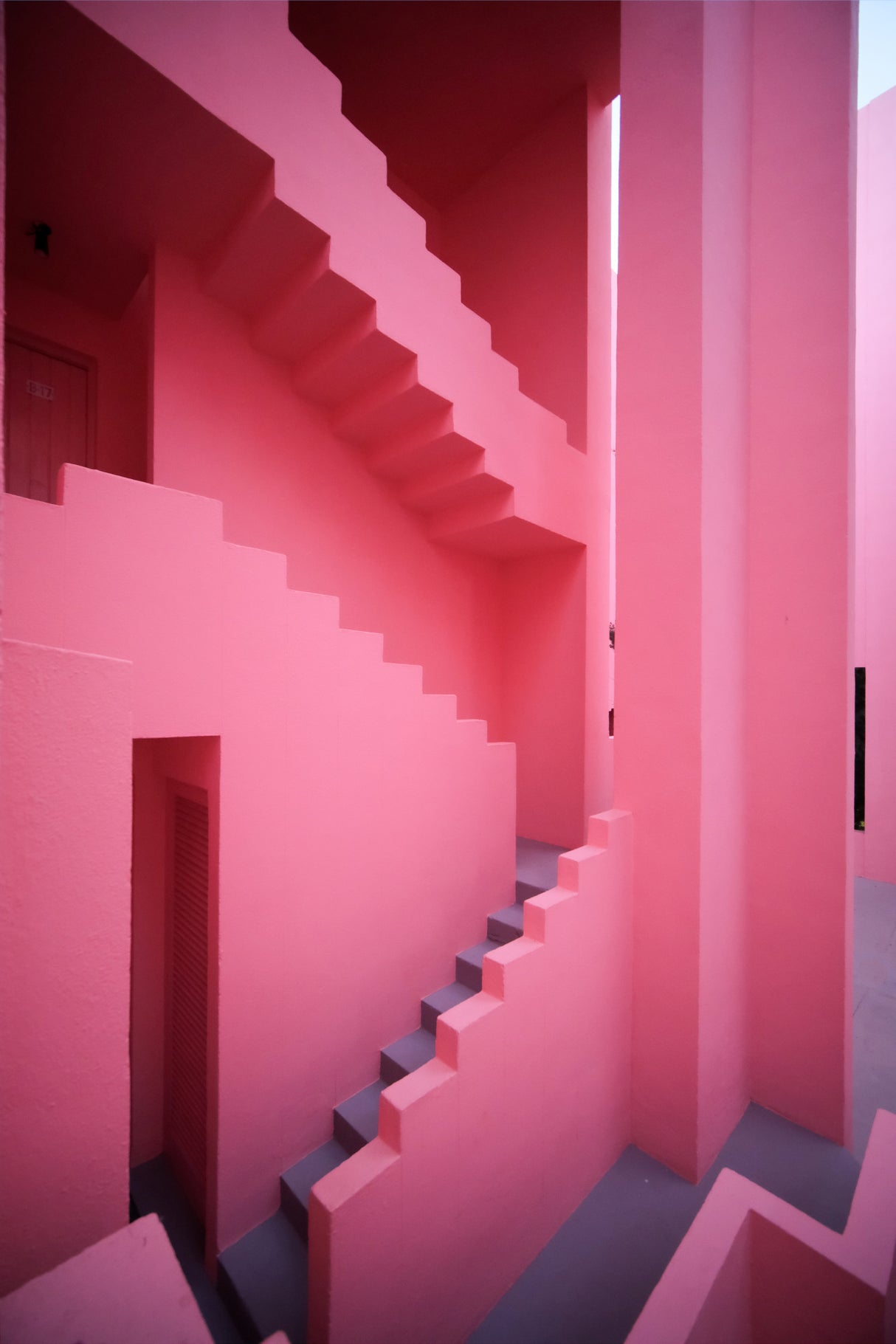 Pink and grey Poster och Canvastavla