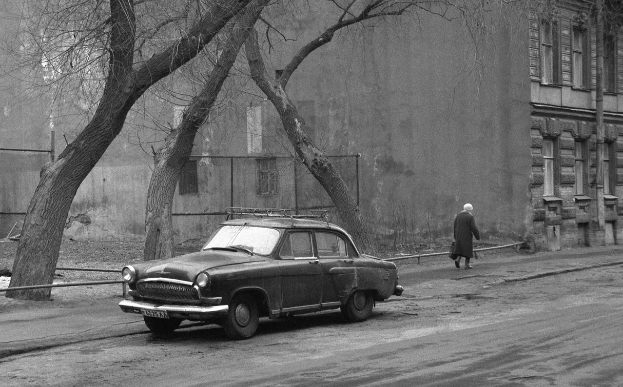 Car, trees and woman (from the series "St.Petersburg" and "Alone") Poster och Canvastavla