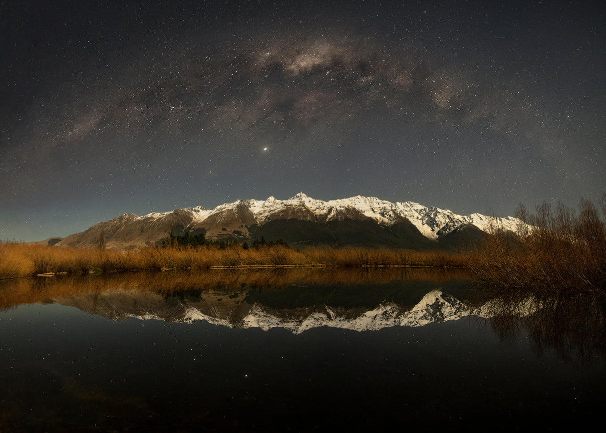 Snow Mountain Under Moonlight Poster och Canvastavla