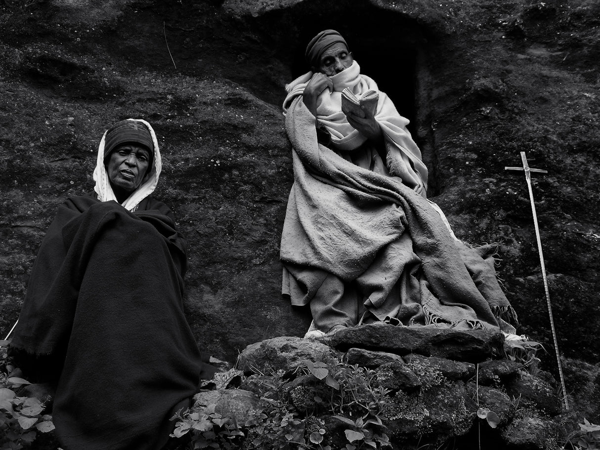 Lalibela pilgrims Poster och Canvastavla
