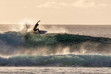 Up to the Wave Poster och Canvastavla