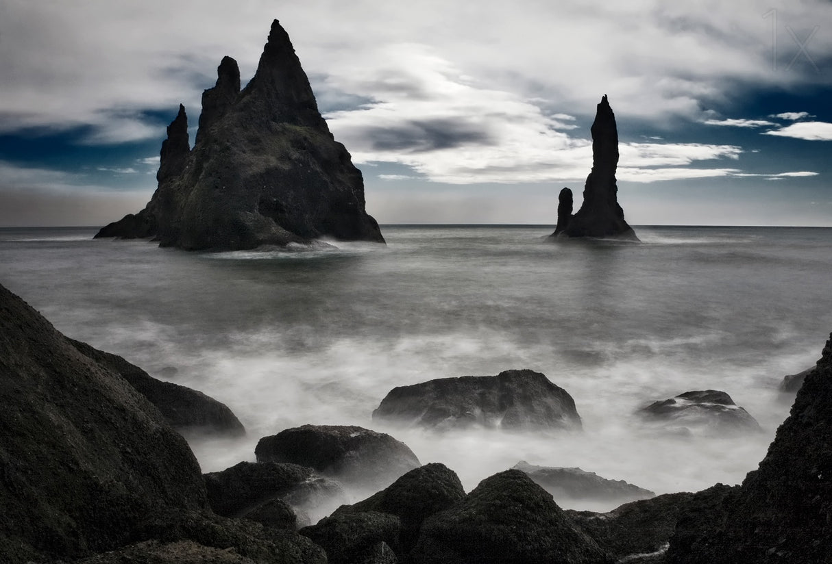 Reynisdrangar Poster och Canvastavla