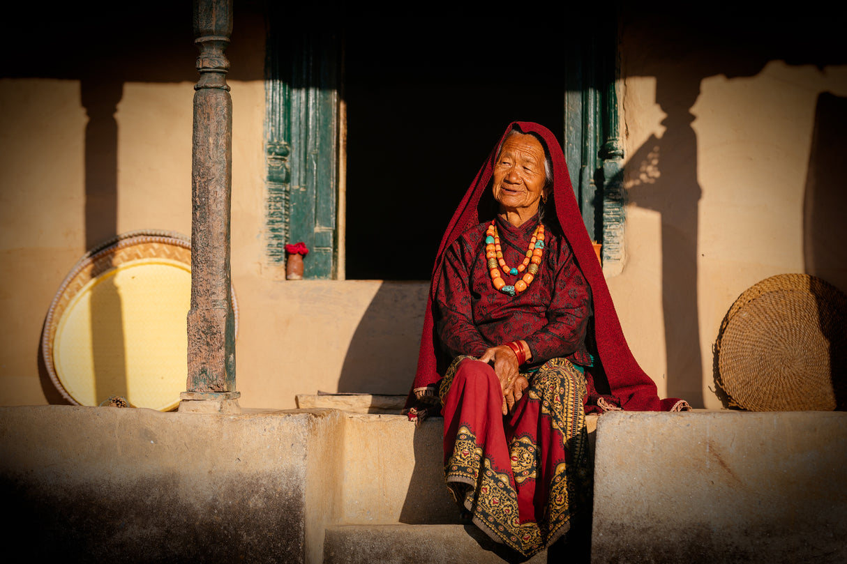 Raj Kumari Gurung Poster och Canvastavla
