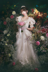 Lolita Wedding(Roa) Poster och Canvastavla