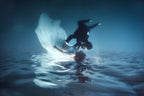 Underwater trash the dress Poster och Canvastavla