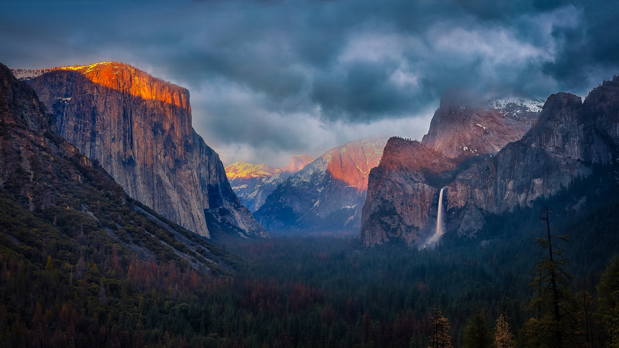 The Yin and Yang of Yosemite Poster och Canvastavla