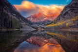 A Perfect Morning in Maroon Lake Poster och Canvastavla