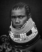 Beautiful Nyangatom Girl Poster och Canvastavla