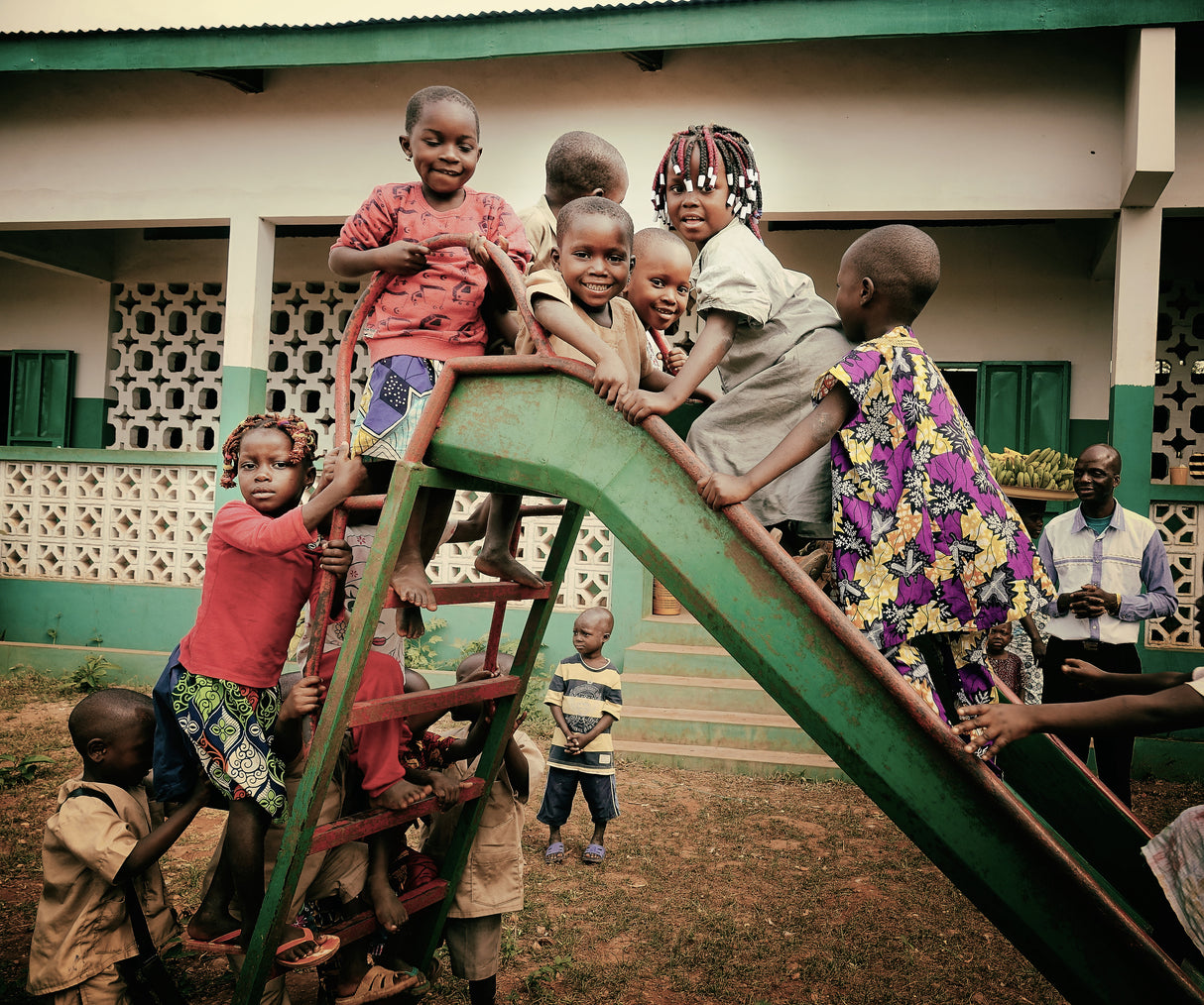 Playing at a beninese school Poster och Canvastavla