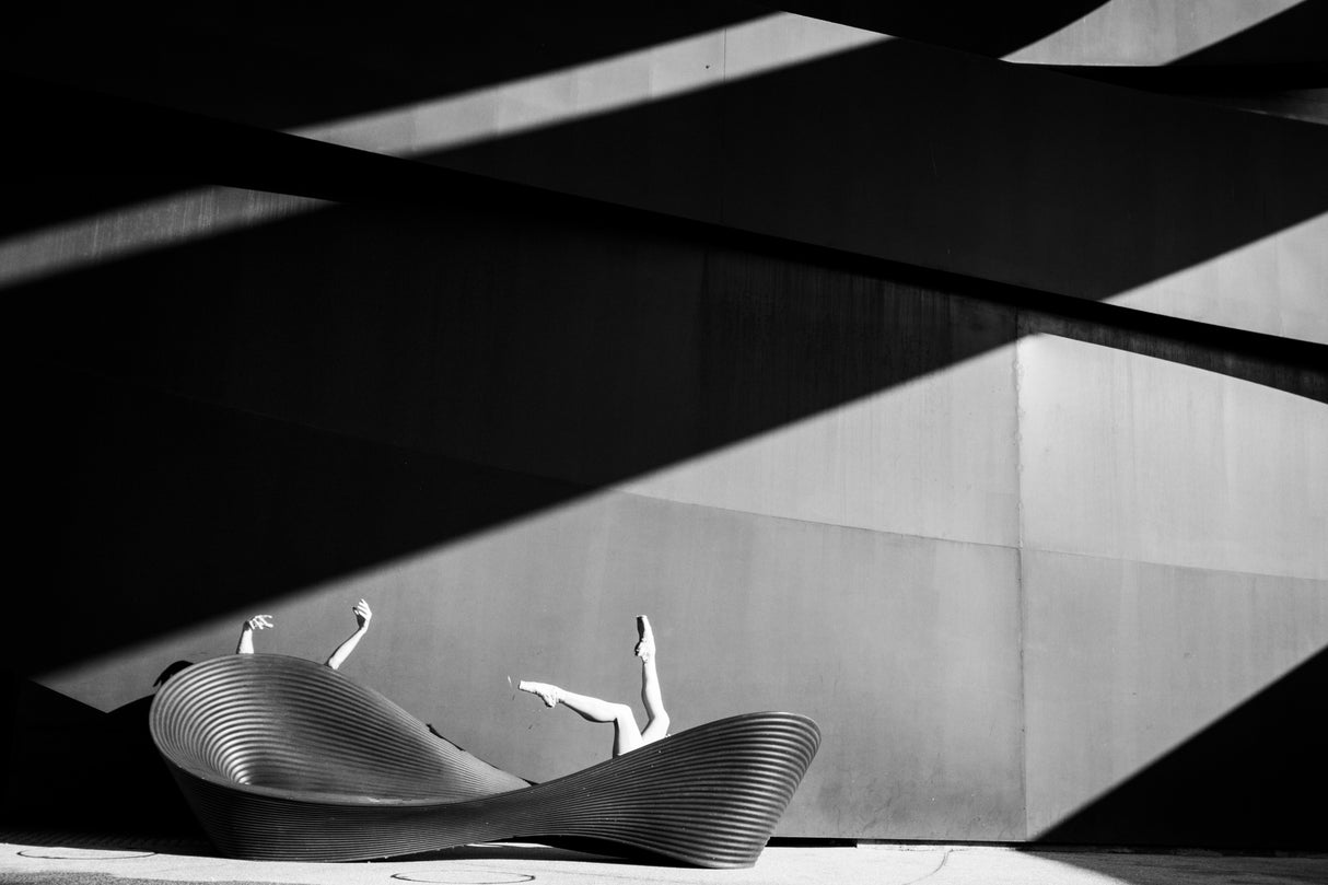 Hands and legs, shadow and light in black and white Poster och Canvastavla