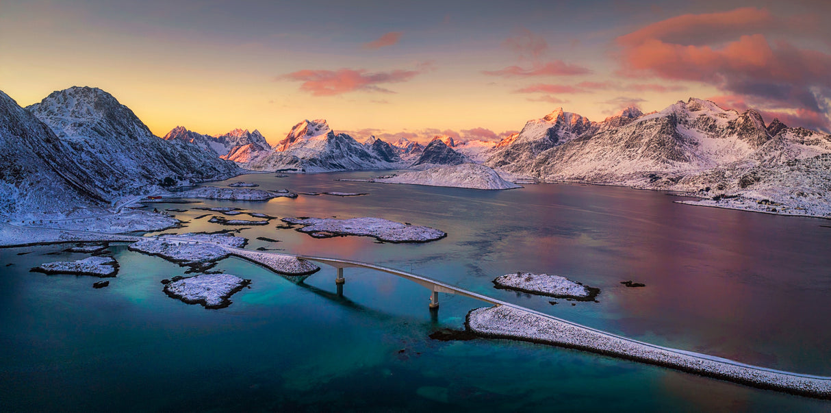 Lofoten Winter Wonderland Poster och Canvastavla