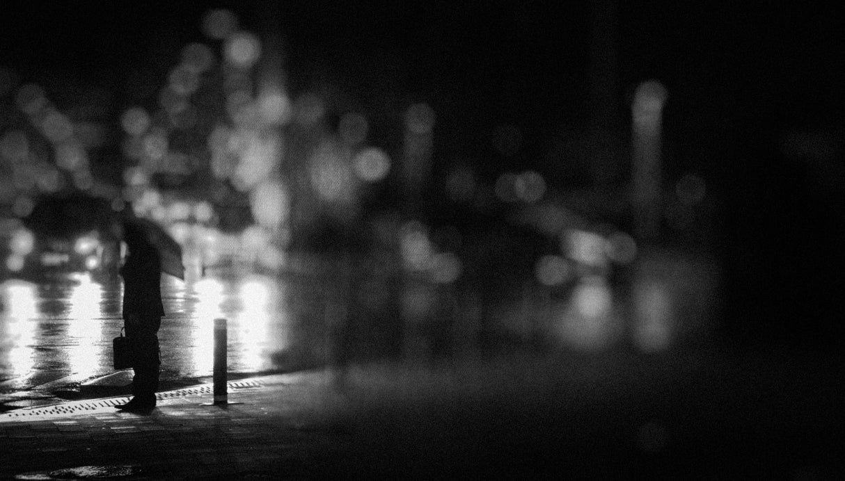 Rainy night Poster och Canvastavla