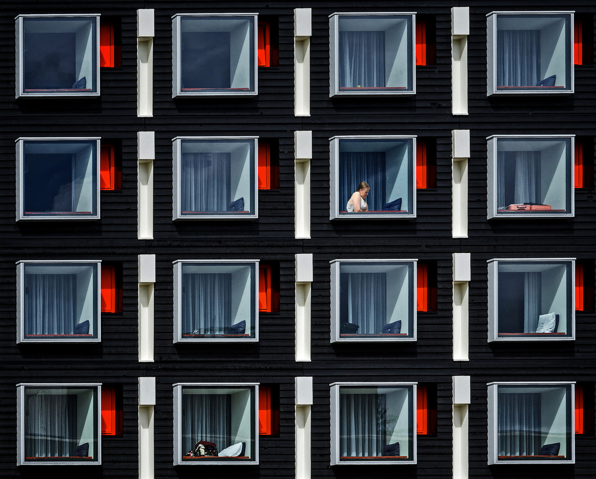 Hotel windows Poster och Canvastavla