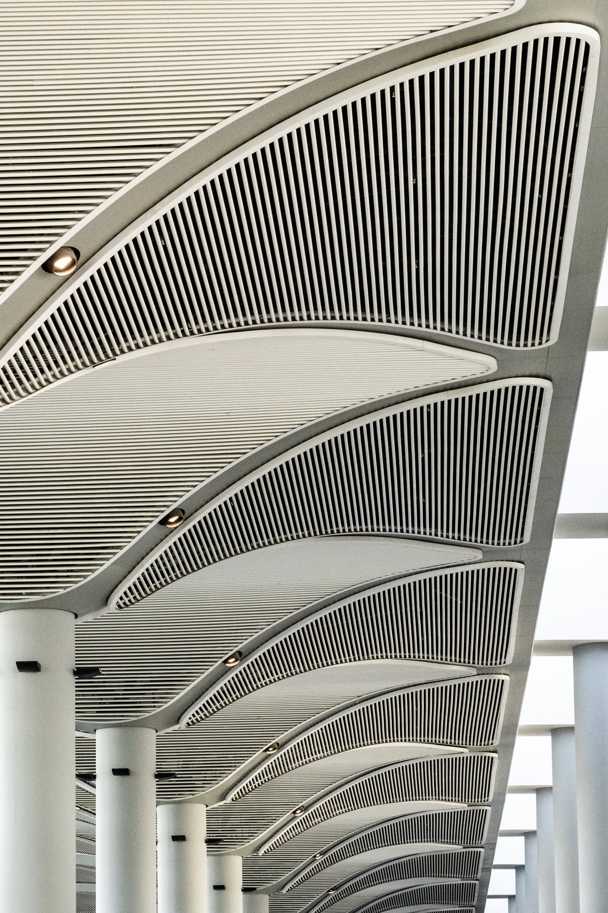 Airport Arches Poster och Canvastavla