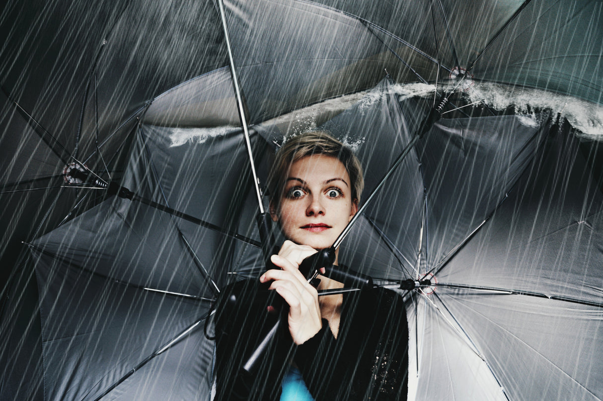 Heavy rain Poster och Canvastavla