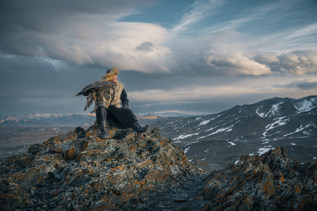 An Young Hunters and moody Altai Mountain range Poster och Canvastavla