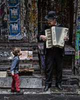 The Busker And The Boy Poster och Canvastavla