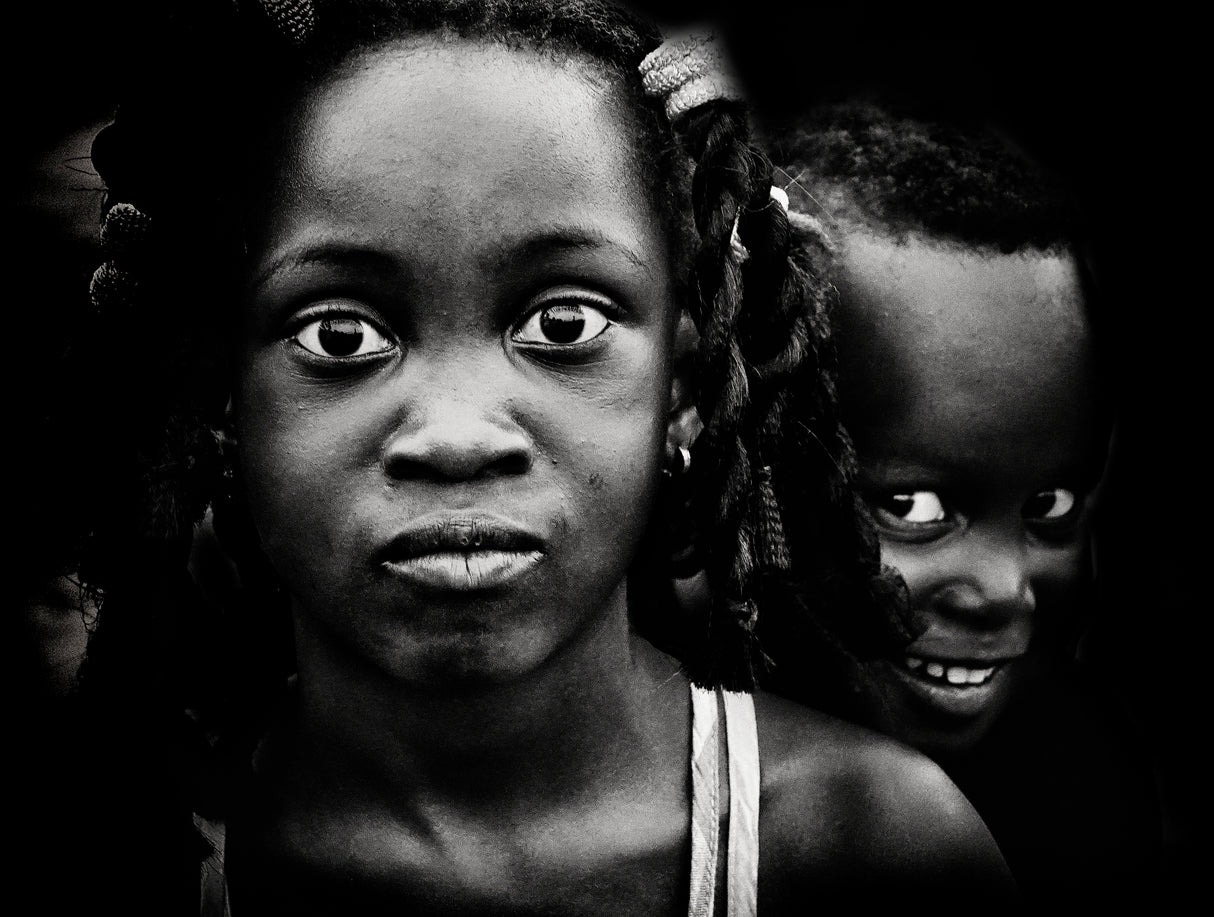 two different perspectives (b&amp;w version) Poster och Canvastavla