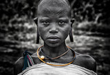 Surmi tribe girl. Poster och Canvastavla