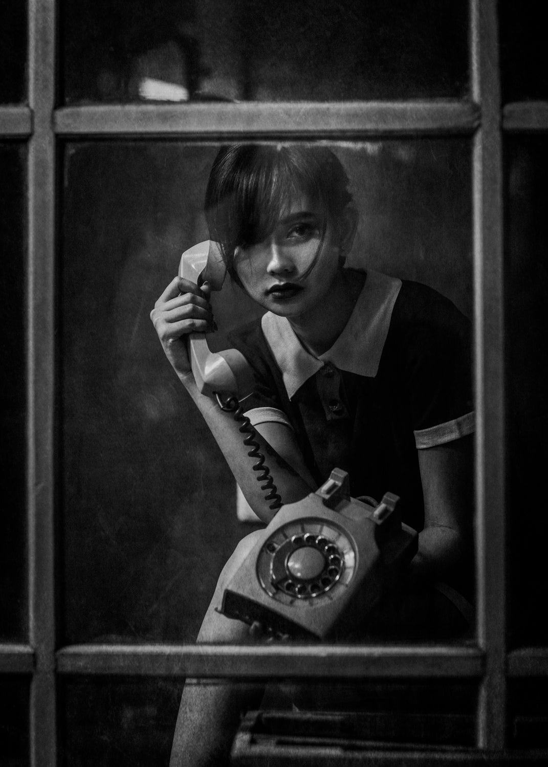 Mysterious Phone Poster och Canvastavla