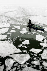 Boatman on ice Poster och Canvastavla