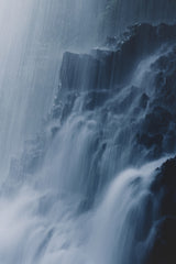 Torrential Poster och Canvastavla