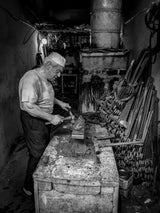 Traditional blacksmith Poster och Canvastavla