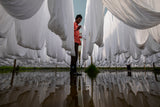 Working in white cloth Poster och Canvastavla