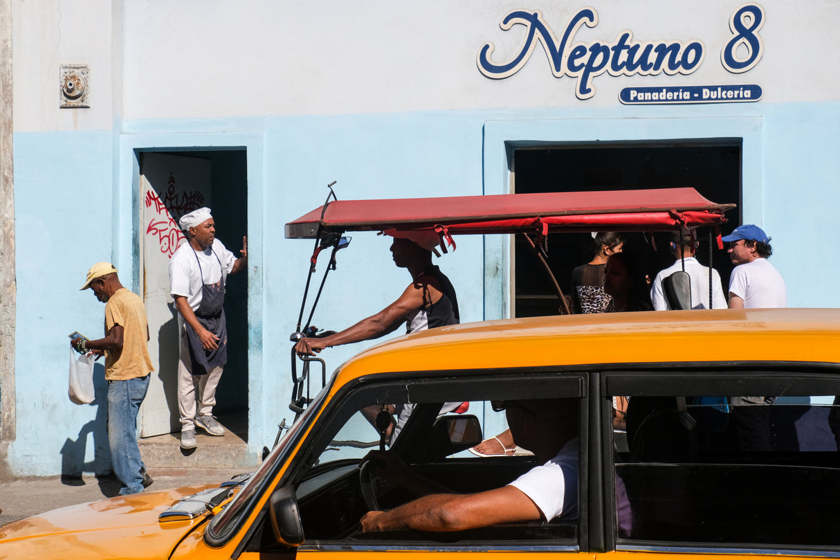 Cuban Street Life Poster och Canvastavla