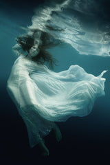 Underwater beauty Poster och Canvastavla