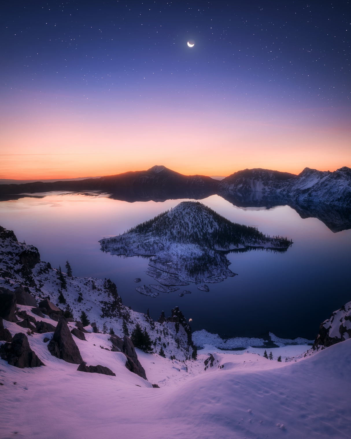 Crater Lake before Sunrise Poster och Canvastavla